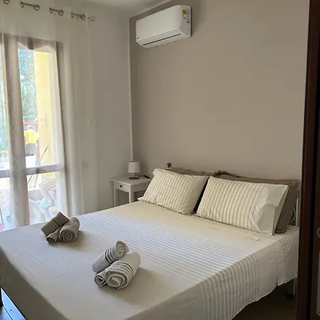 Villaluciana * Solanas (Cagliari)