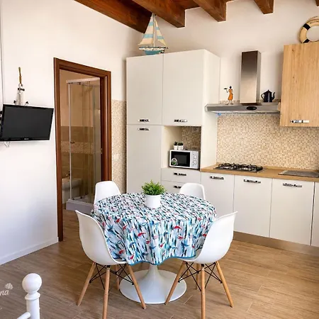 Villaluciana Tatil Evi *
