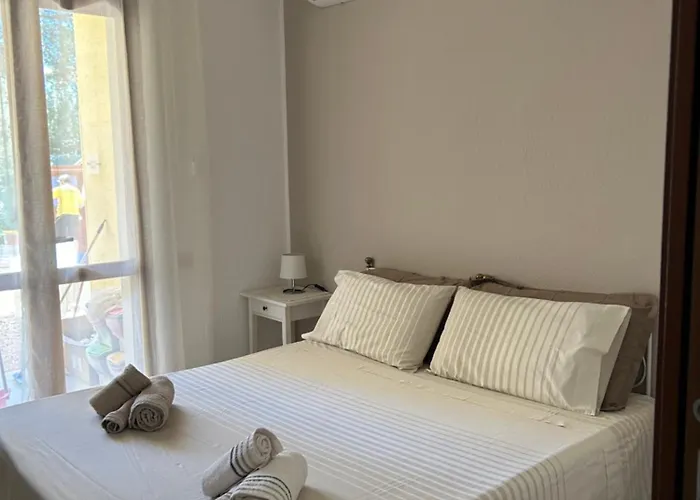 Villaluciana * Solanas (Cagliari)