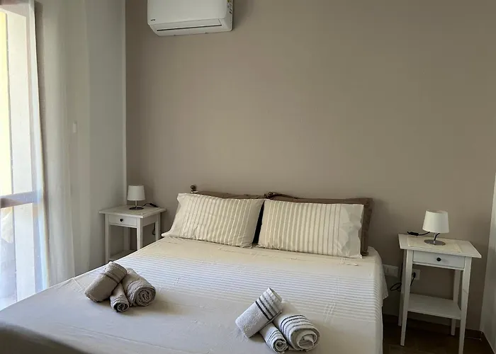 Villaluciana Casa de Férias Solanas (Cagliari)